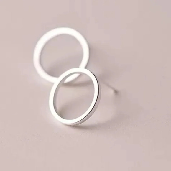 NEW S925 Geometric Minimalist Circle Stud Earrings‎ - Picture 15 of 16